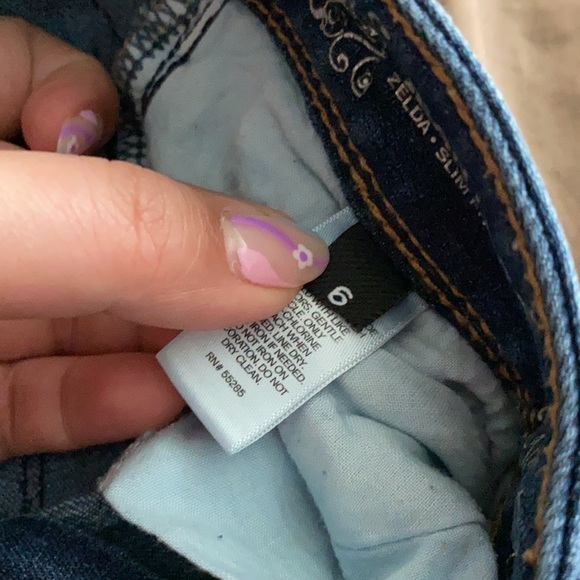 Express Jean Legging ✨ - Picture 6 of 6